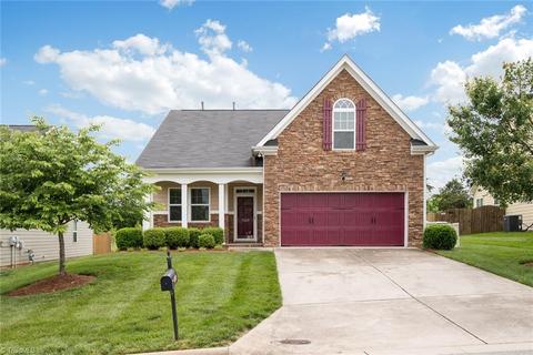 4528 Treebark Ln, High Point, NC 27265 photo 1
