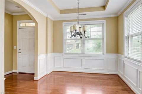 4528 Treebark Ln, High Point, NC 27265 photo 8