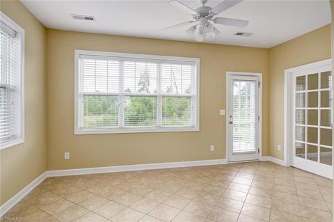 4528 Treebark Ln, High Point, NC 27265 photo 21