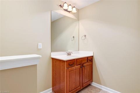 4528 Treebark Ln, High Point, NC 27265 photo 23