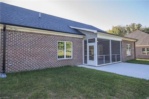 103 Solitaire Dr, Trinity, NC 27370 photo 26