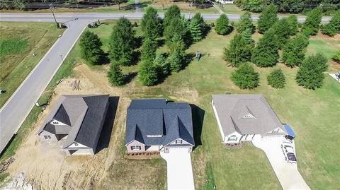 103 Solitaire Dr, Trinity, NC 27370 photo 30
