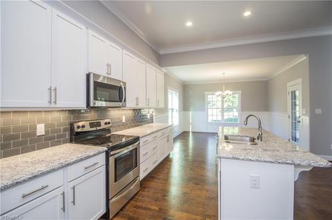 103 Solitaire Dr, Trinity, NC 27370 photo 5