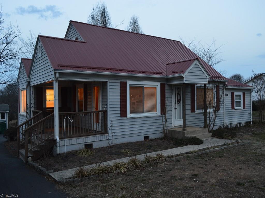 513 S Main St, Dobson, NC 27017 photo 1