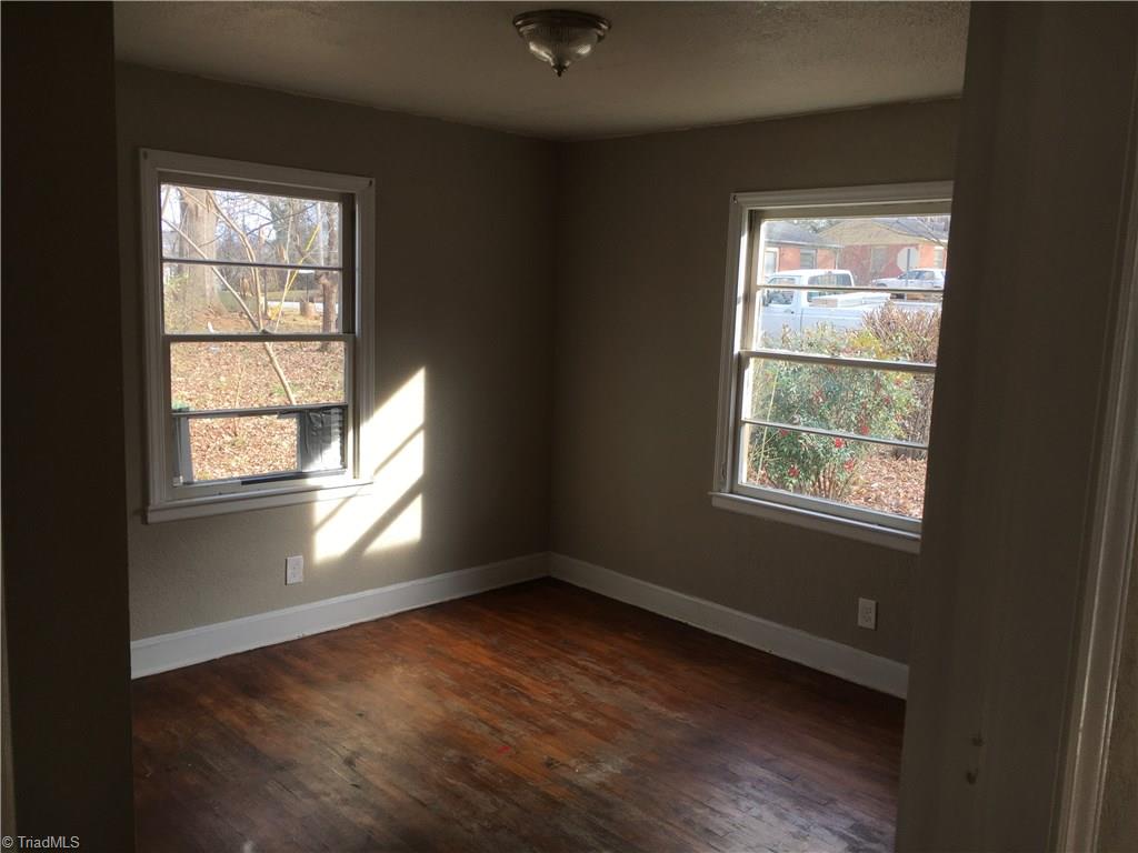 811 Mint Ave, High Point, NC 27260 photo 5