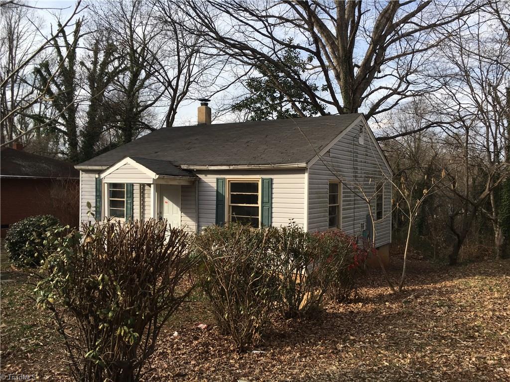 811 Mint Ave, High Point, NC 27260 photo 2