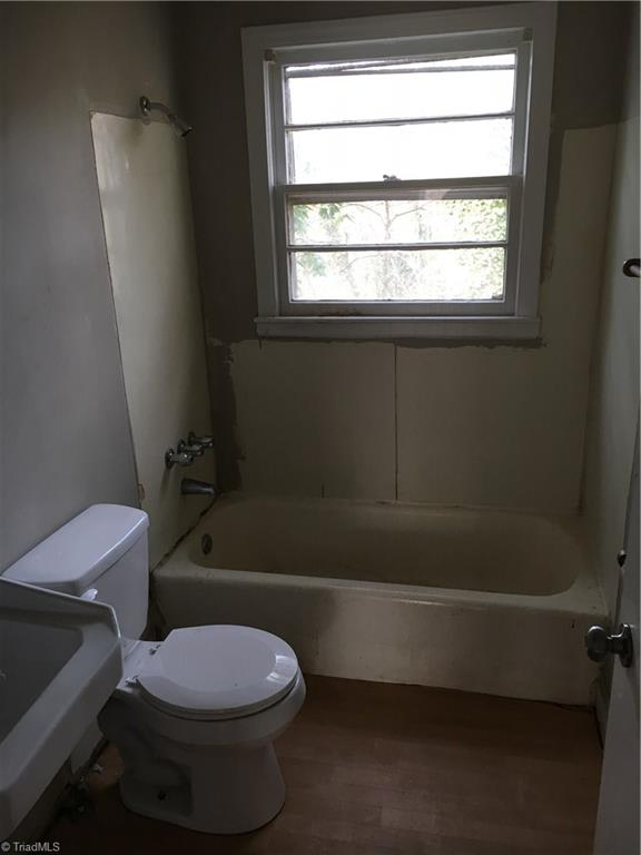 811 Mint Ave, High Point, NC 27260 photo 7