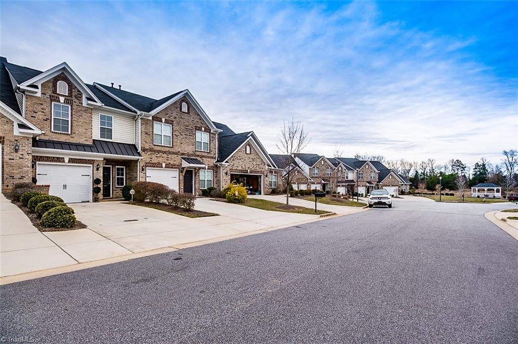 3478 Basalt Ct, High Point, NC 27265 photo 2