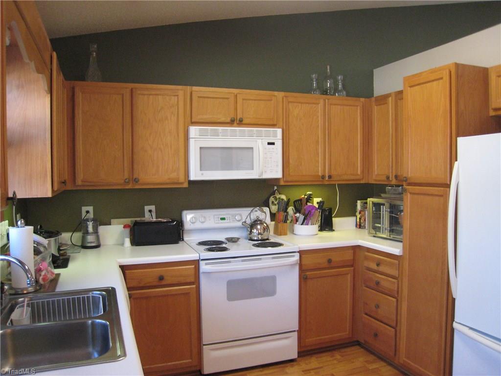 2800 Waterstone Loop, High Point, NC 27265 photo 9