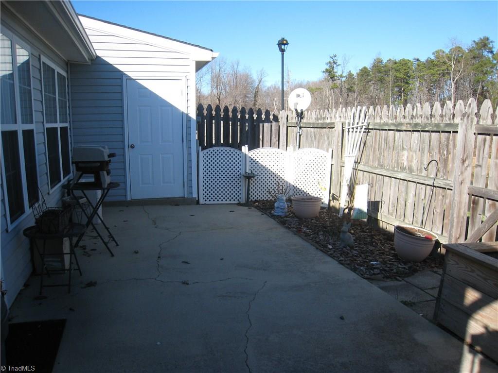 2800 Waterstone Loop, High Point, NC 27265 photo 28