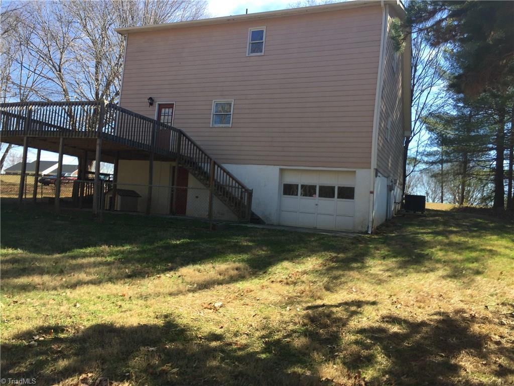 838 Meadowbrook Dr, King, NC 27021 photo 5