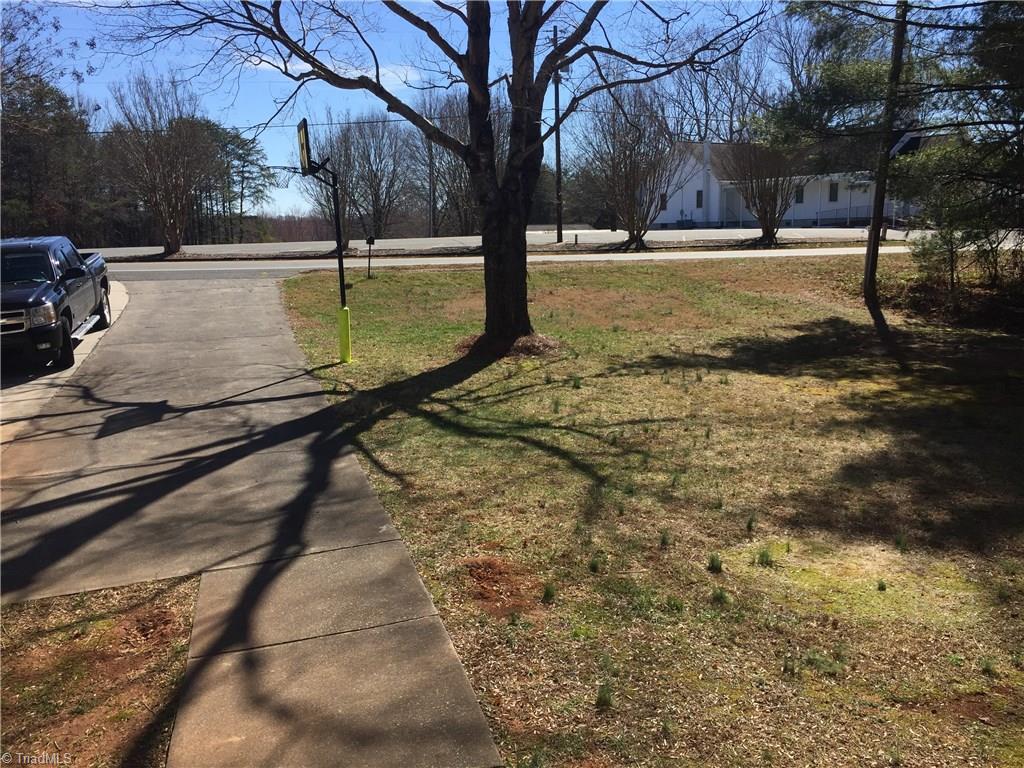 838 Meadowbrook Dr, King, NC 27021 photo 26