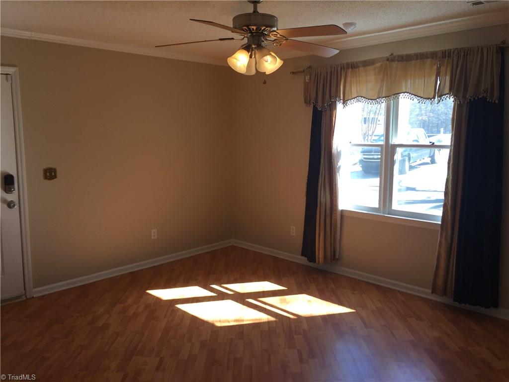 838 Meadowbrook Dr, King, NC 27021 photo 7