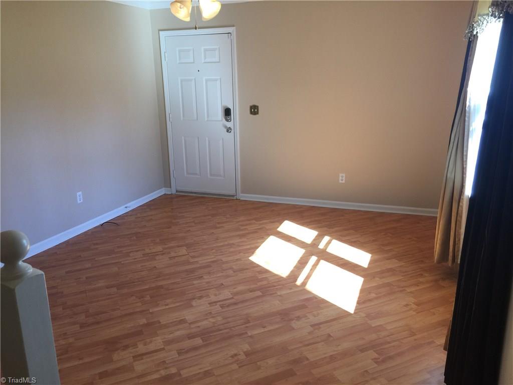 838 Meadowbrook Dr, King, NC 27021 photo 8