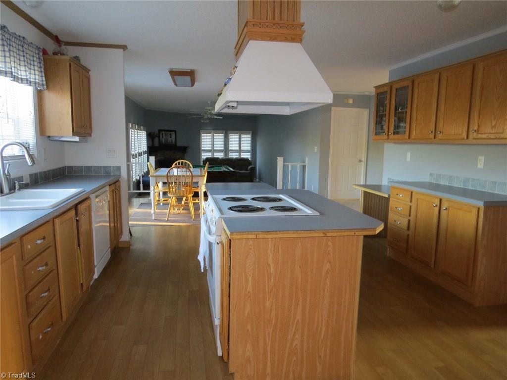 121 Alcorn Loop, Ruffin, NC 27326 photo 4