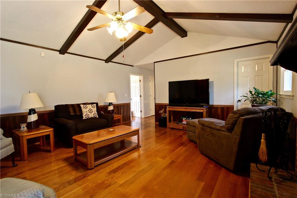 200 Epping Rd, Clemmons, NC 27012 photo 4