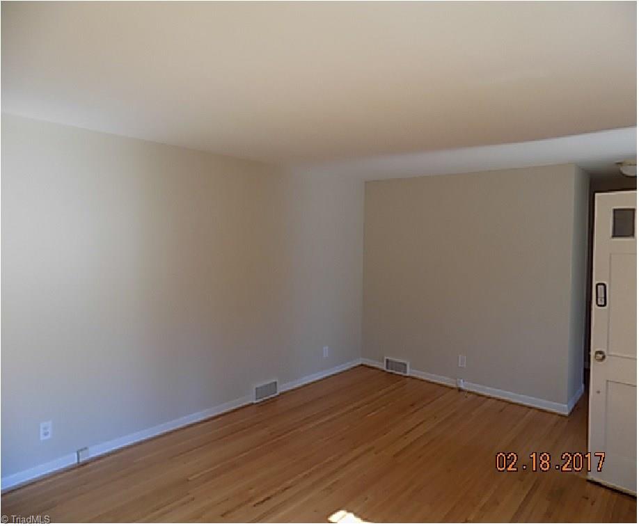 237 E Parkway Ave, High Point, NC 27262 photo 5