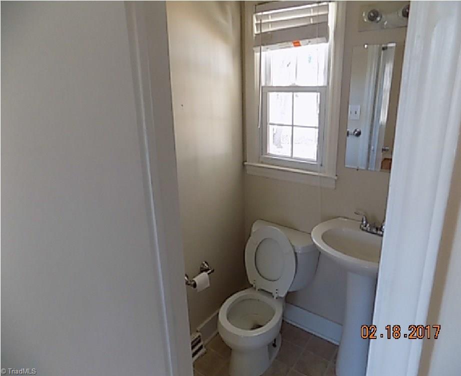 237 E Parkway Ave, High Point, NC 27262 photo 7