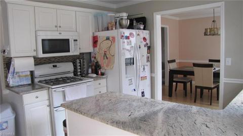 4207 Beacon Ridge Dr, High Point, NC 27265 photo 7