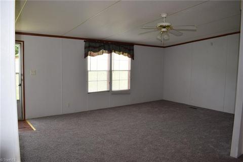 6541 Eagle Landing Dr, Trinity, NC 27370 photo 14