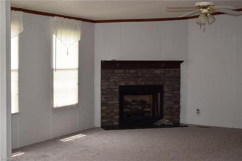 6541 Eagle Landing Dr, Trinity, NC 27370 photo 16