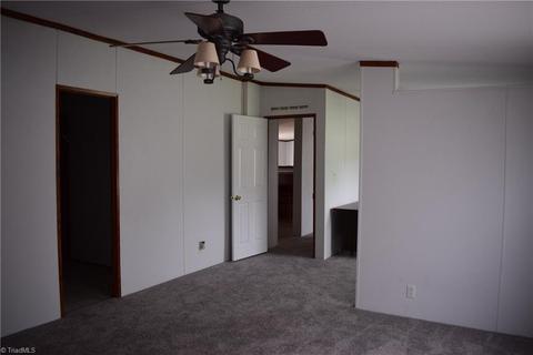 6541 Eagle Landing Dr, Trinity, NC 27370 photo 11