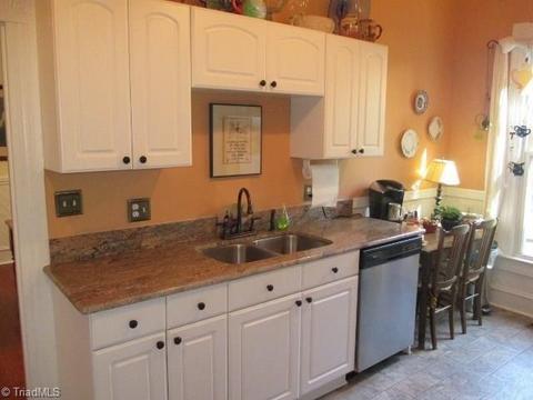 117 10th St, Spencer, NC 28159 photo 4