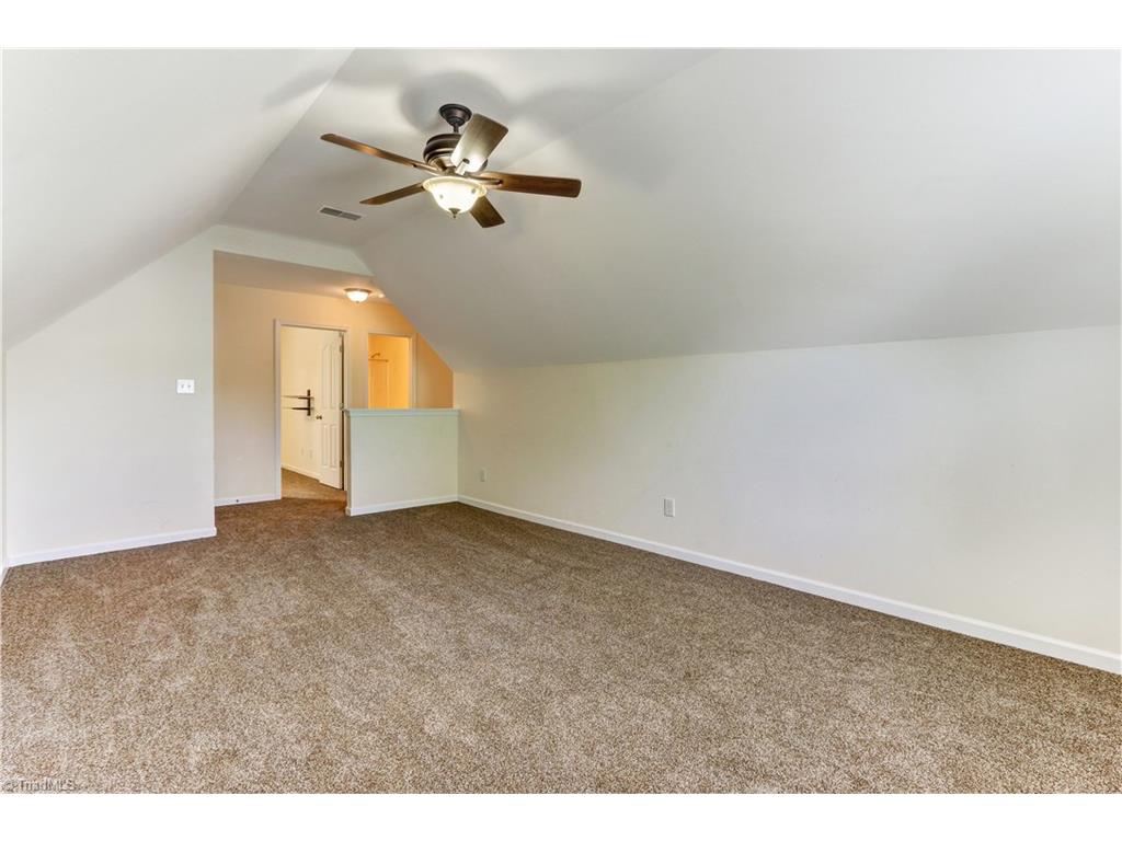 2139 Cliffvale Dr, High Point, NC 27262 photo 25