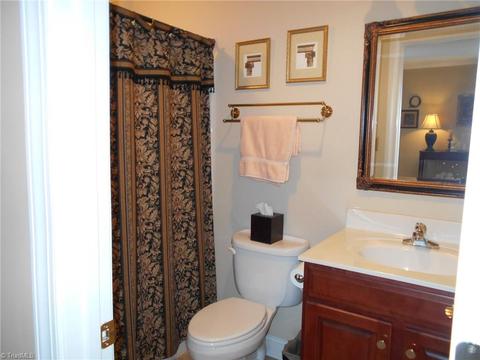 1206 Devlin Ct, High Point, NC 27262 photo 26