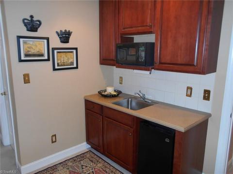 1206 Devlin Ct, High Point, NC 27262 photo 24