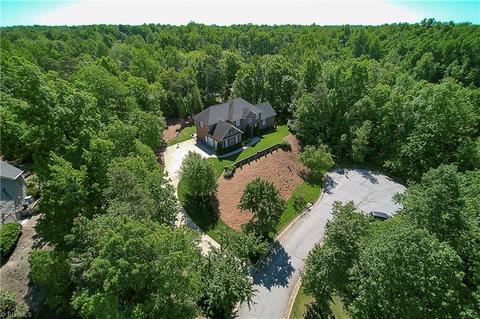 1206 Devlin Ct, High Point, NC 27262 photo 29