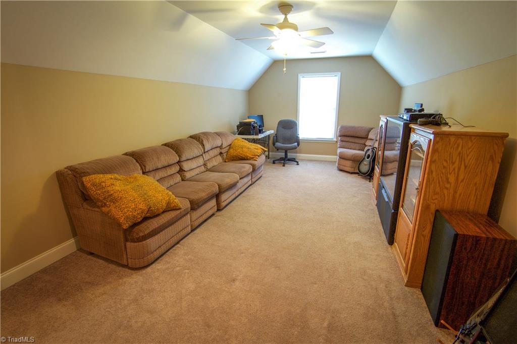 2951 Clear Ridge Dr, Trinity, NC 27370 photo 22