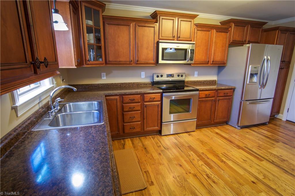 2951 Clear Ridge Dr, Trinity, NC 27370 photo 11