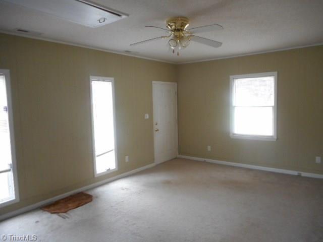 4048 Cresent Ave, Trinity, NC 27370 photo 10