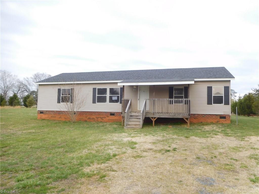 4629 Roundleaf Rd, Ramseur, NC 27316 photo 1