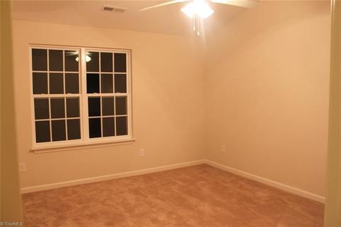 461 Sandybrooke Dr, High Point, NC 27265 photo 5