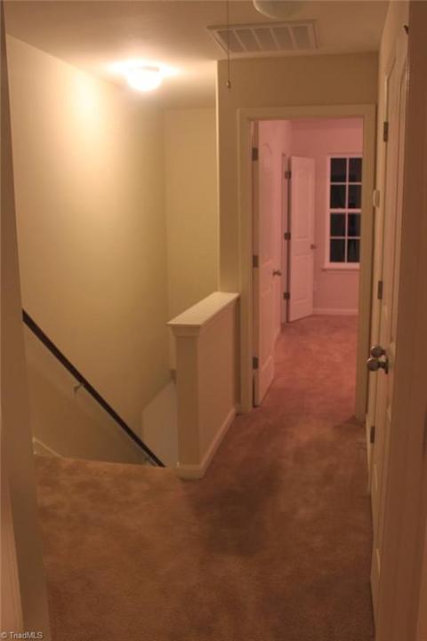 461 Sandybrooke Dr, High Point, NC 27265 photo 4