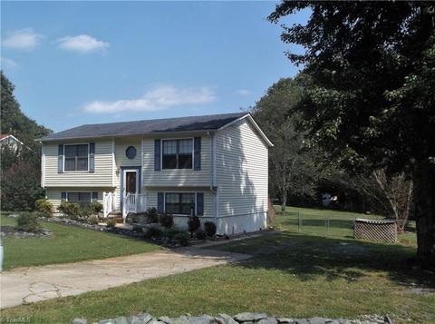 1712 William Fowler Rd, King, NC 27021 photo 3