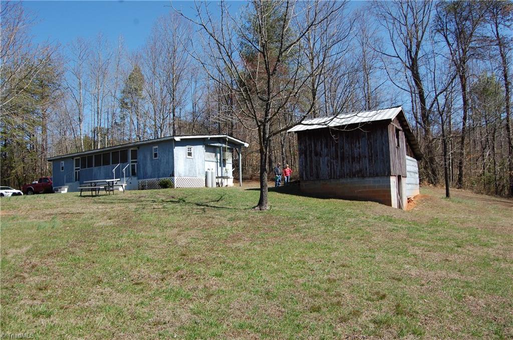 648 Traphill Mill Rd, Traphill, NC 28685 photo 30