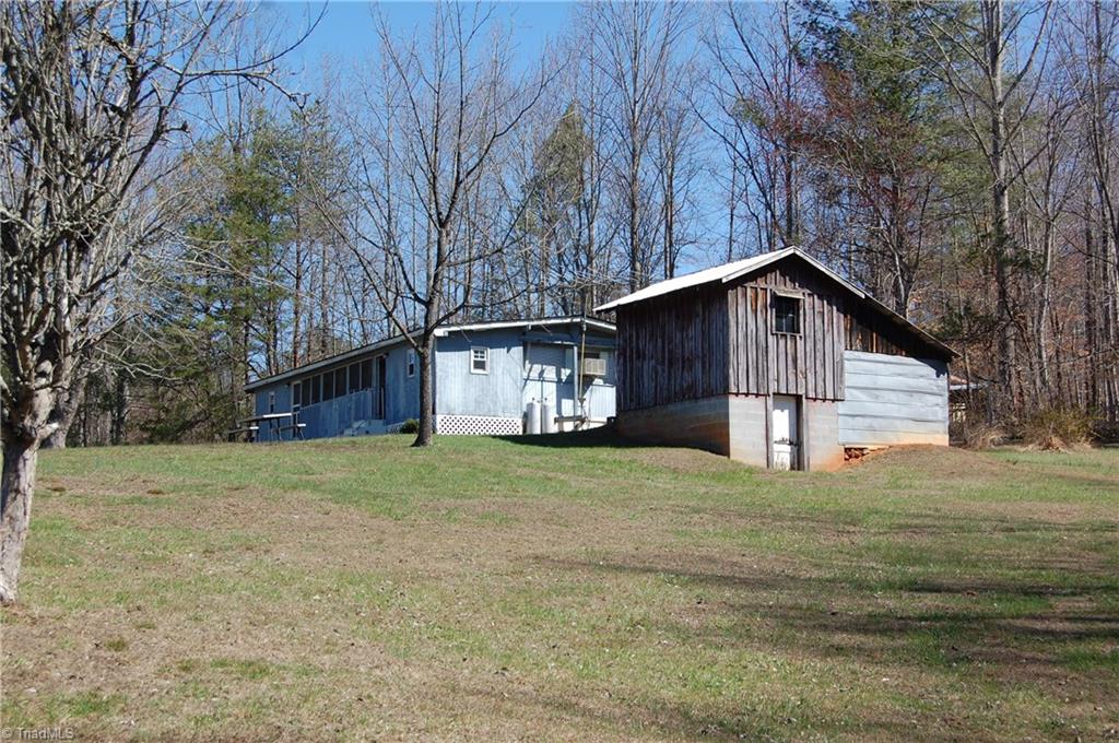 648 Traphill Mill Rd, Traphill, NC 28685 photo 12