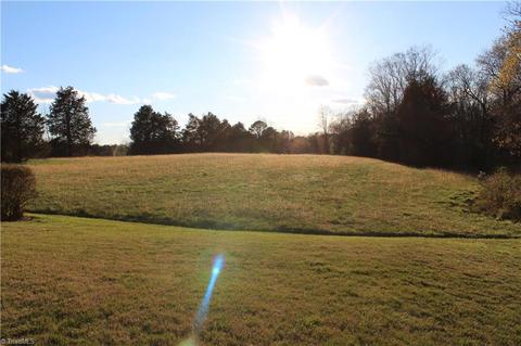 1122 Perch Rd, Pinnacle, NC 27043 photo 6