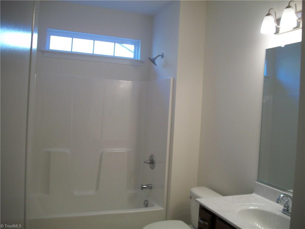 764 Forester Ct, High Point, NC 27265 photo 4