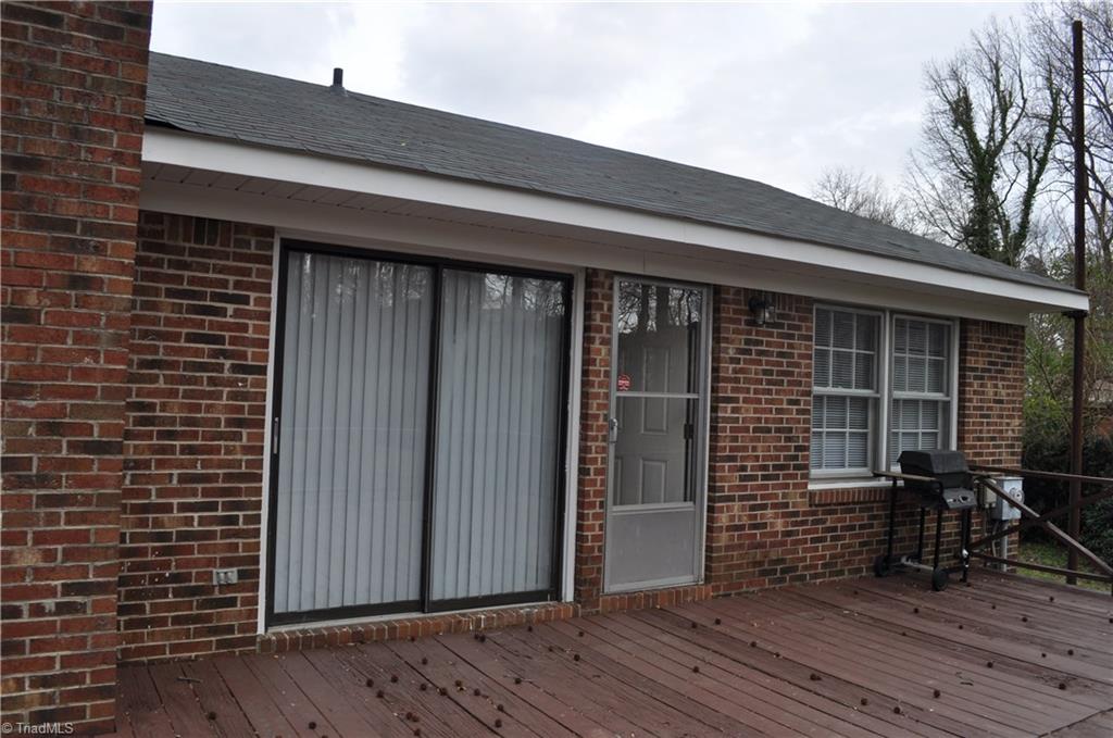 408 E Springfield Rd, High Point, NC 27263 photo 1