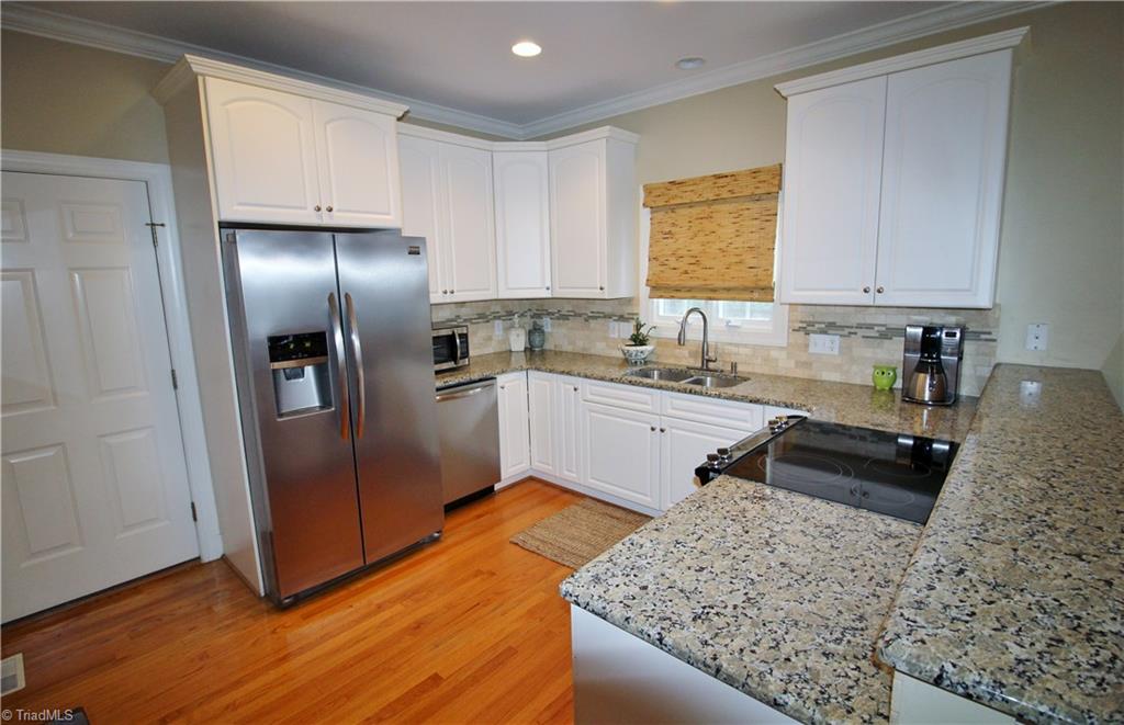 2446 Willard Rd, High Point, NC 27265 photo 2
