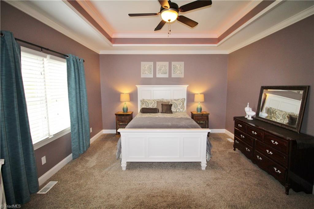 2446 Willard Rd, High Point, NC 27265 photo 11