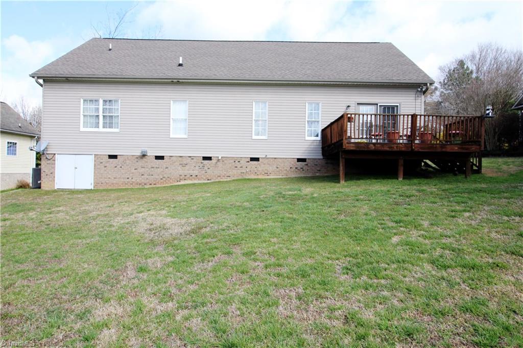 2446 Willard Rd, High Point, NC 27265 photo 18
