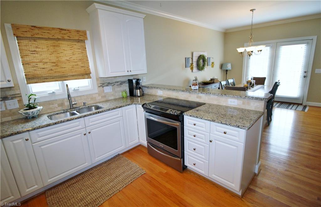 2446 Willard Rd, High Point, NC 27265 photo 3