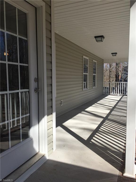 4811 Whisper Oak Dr, Trinity, NC 27370 photo 4