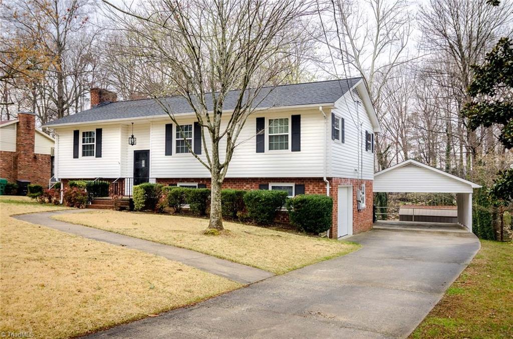 2301 Dover Pl, High Point, NC 27265 photo 1
