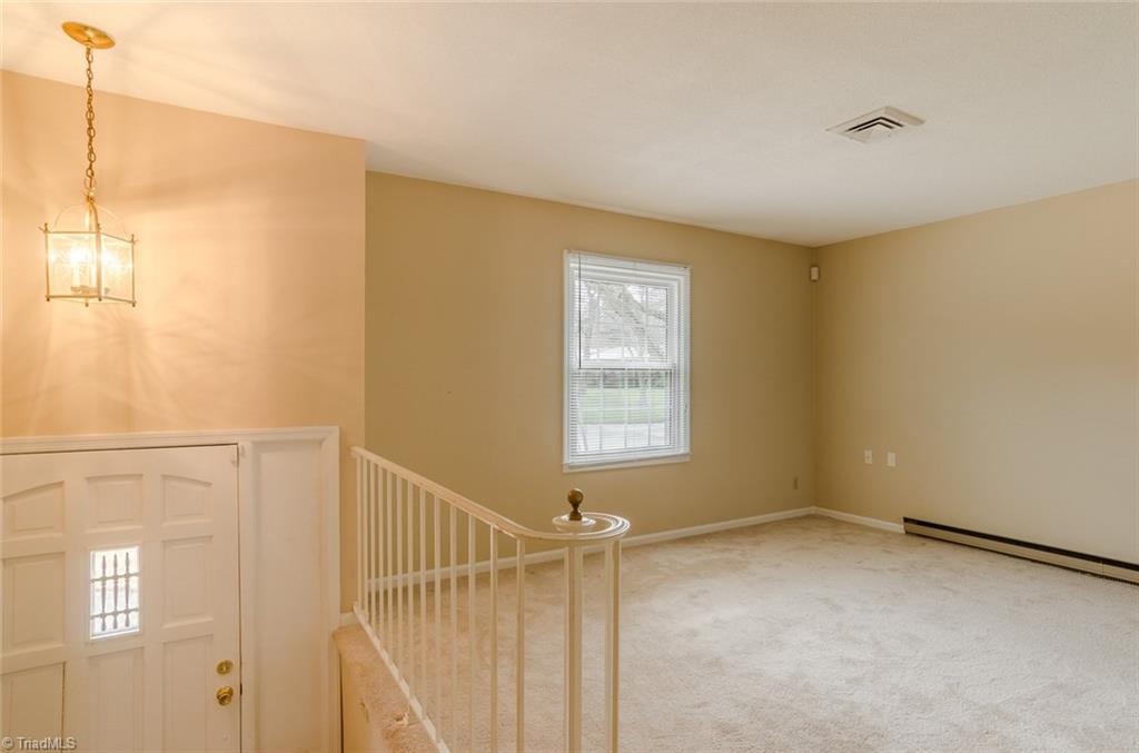 2301 Dover Pl, High Point, NC 27265 photo 4